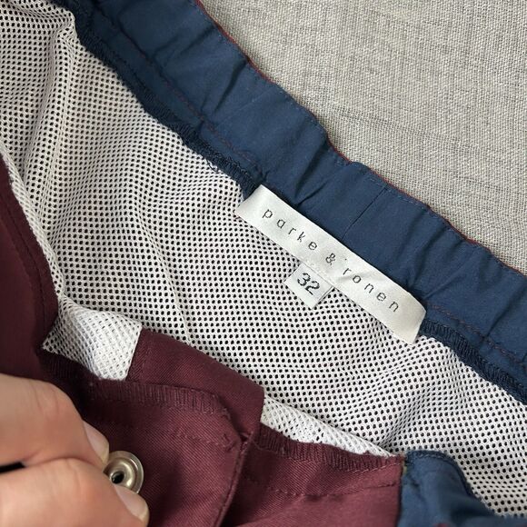 Parke & ronen Maroon SOLID STRETCH HOLLER SHORTS Size 32 - Picture 4 of 8